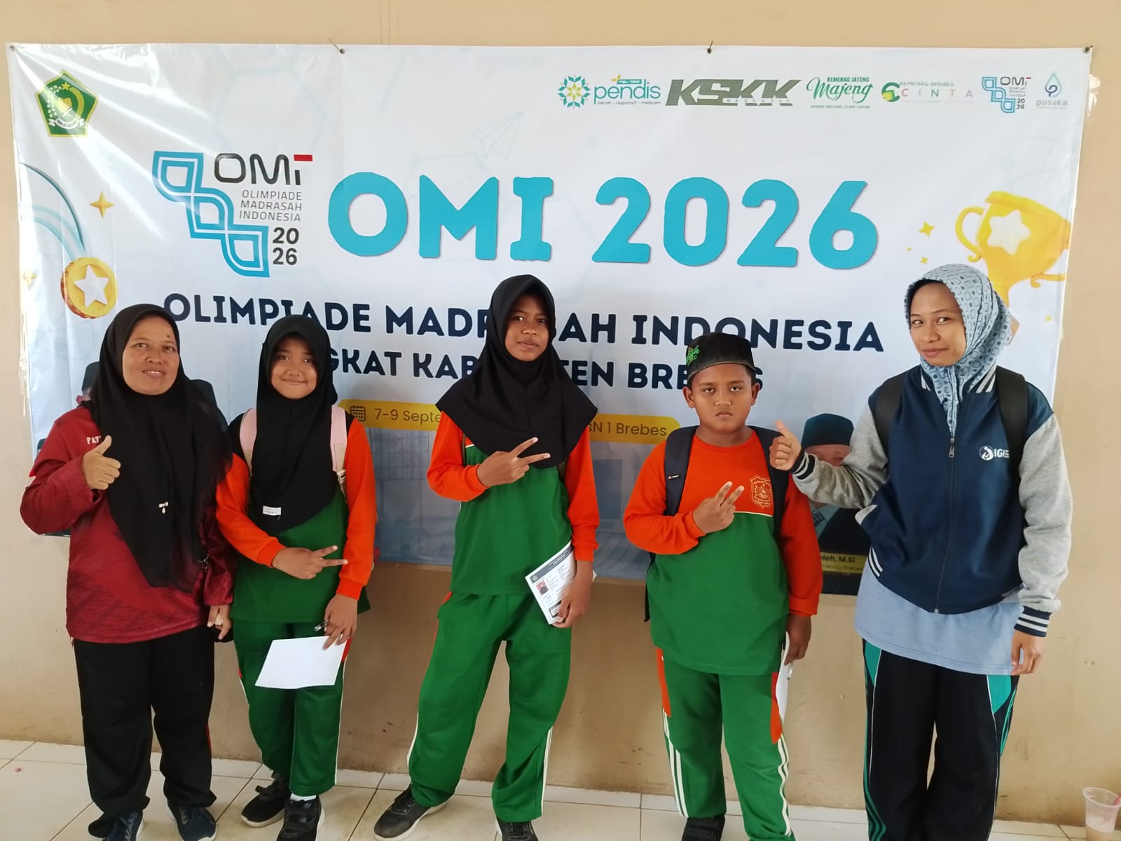 Enam Murid MI Sirojut Tholibin Rengaspendawa Mengikuti OMI 2026